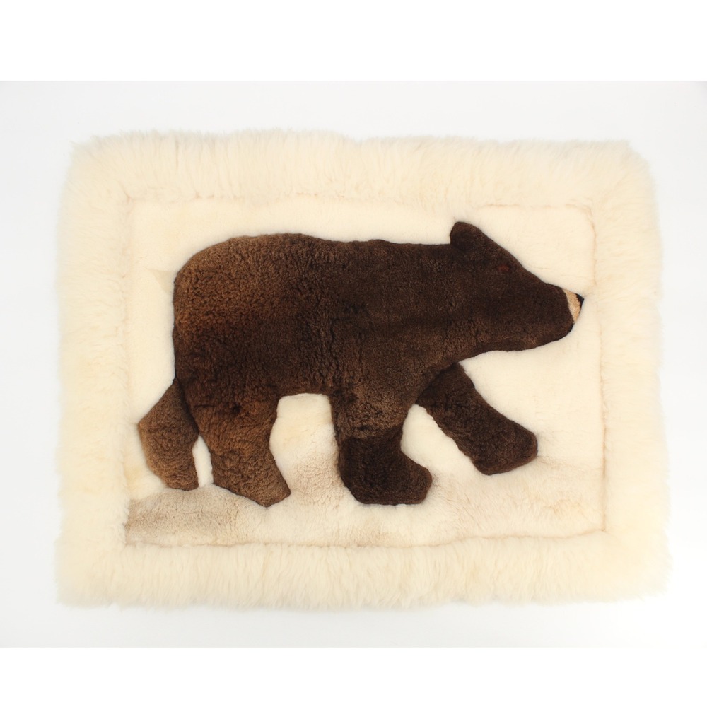 Alpaca Importing Peru Alpaca Fur Rug Wall Decor Brown Bear Cream 31x23